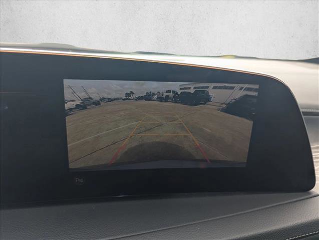 Used 2025 Cadillac XT4 Premium Luxury FWD image 10