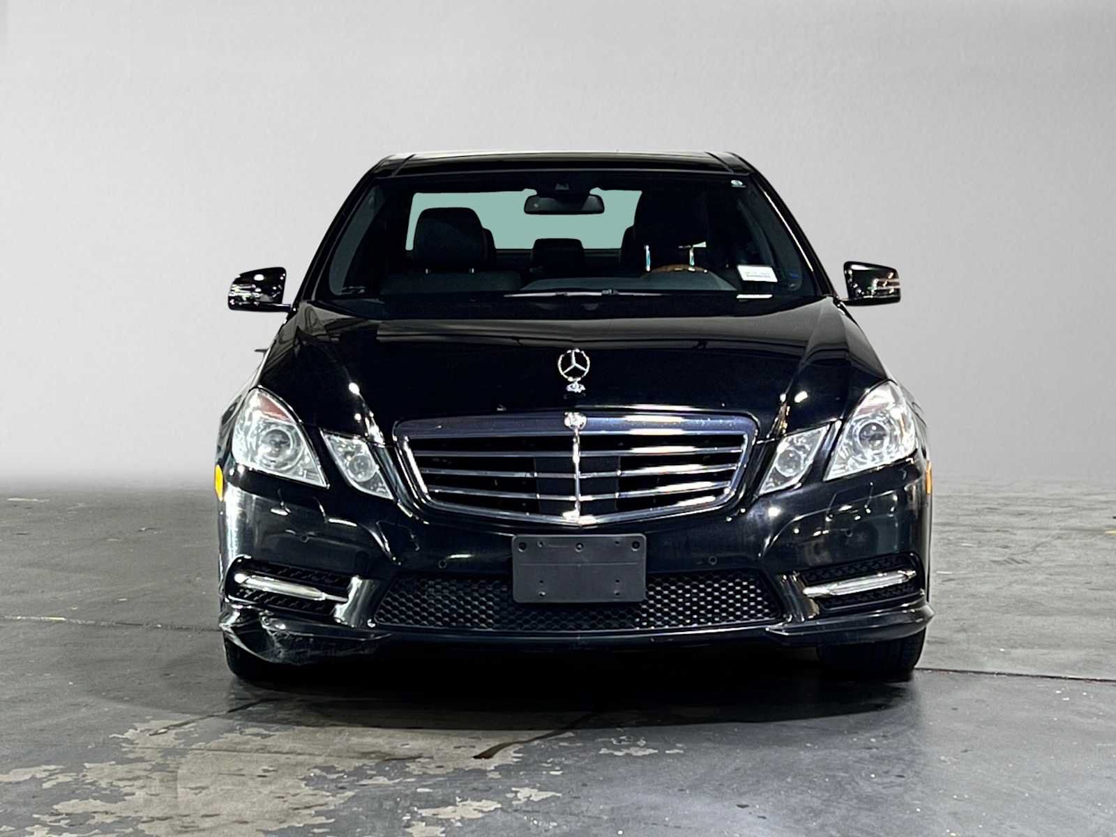 Used 2013 Mercedes-Benz E 550 4MATIC Sedan image 8