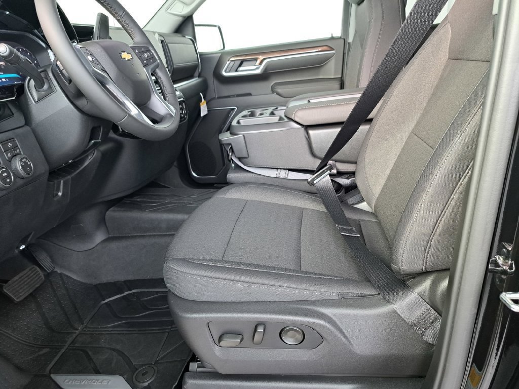 New 2026 Chevrolet Silverado 1500 LT w/ Protection Package AWD/4WD image 13