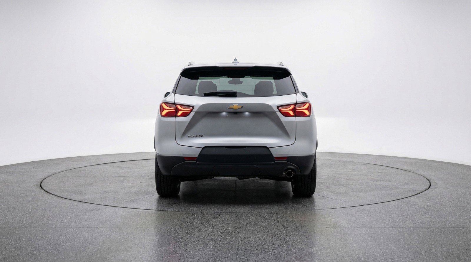 Used 2025 Chevrolet Blazer LT FWD image 7