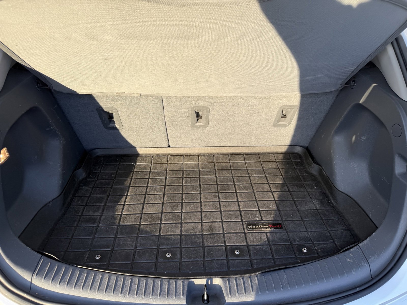 Used 2019 Chevrolet Bolt Premier w/ Infotainment Package image 20