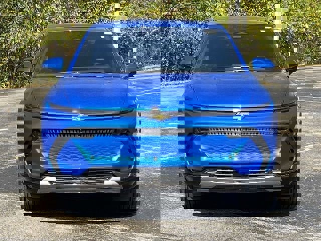 New 2025 Chevrolet Equinox EV LT image 8