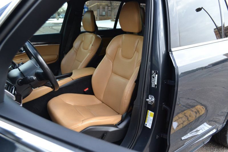 Used 2017 Volvo XC90 T6 Momentum w/ Vision Package AWD/4WD image 25