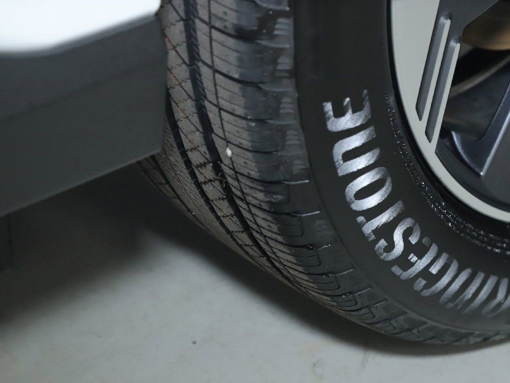 Certified 2025 Nissan Murano SL AWD/4WD image 37