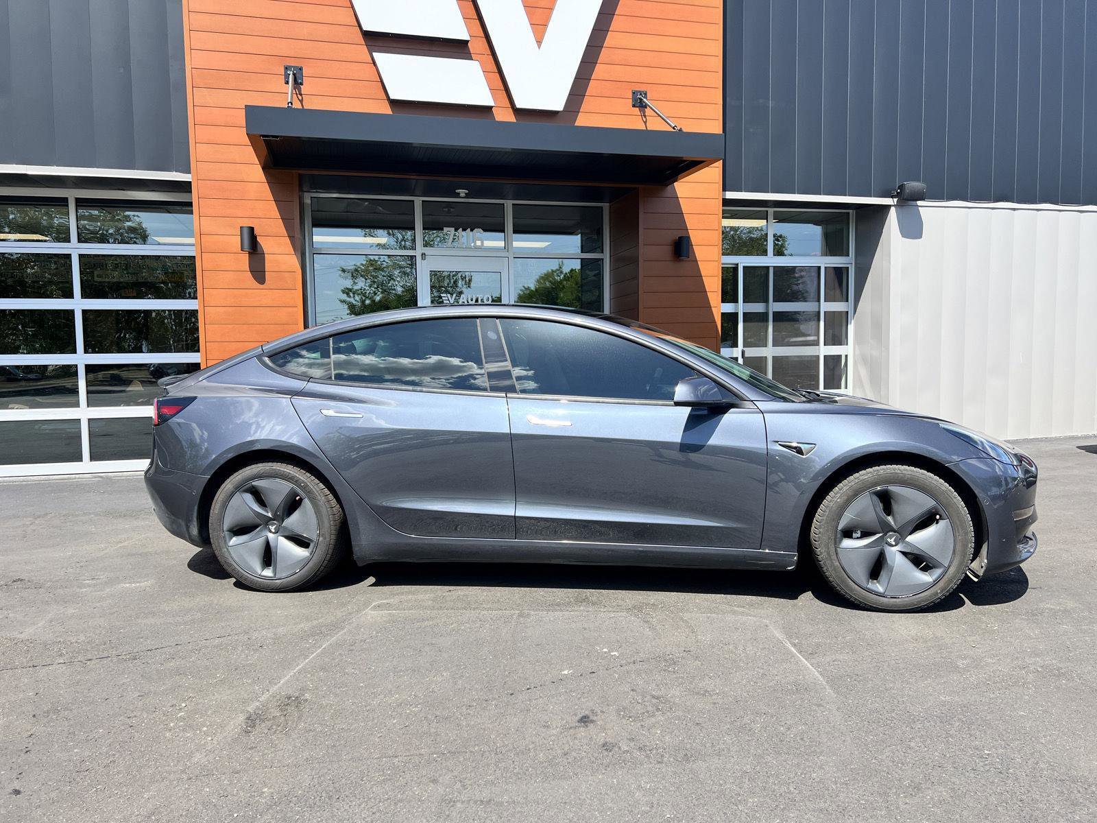 Used 2019 Tesla Model 3 Long Range image 4