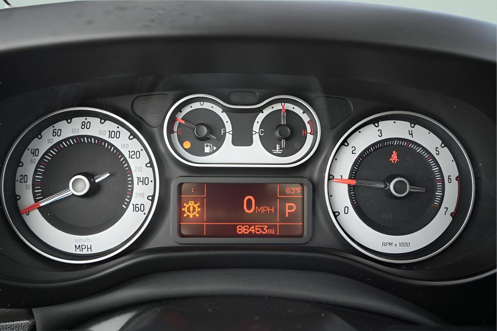 Used 2015 FIAT 500L Trekking image 26
