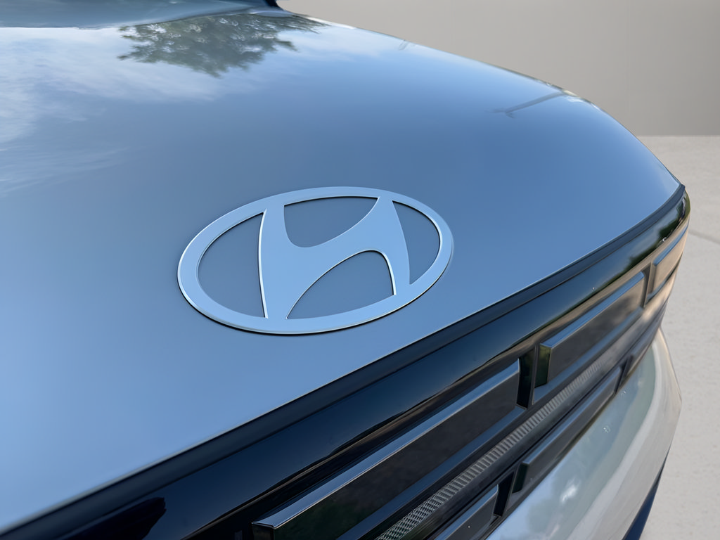Used 2026 Hyundai Santa Fe Limited AWD/4WD image 12