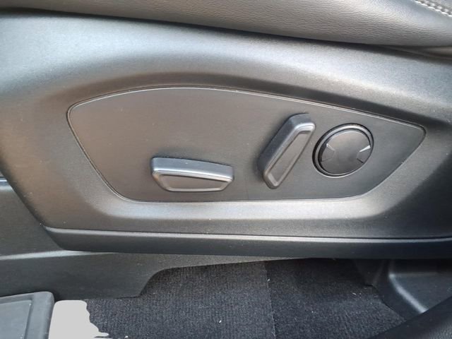 Used 2023 Ford Explorer XLT w/ Equipment Group 202A image 18