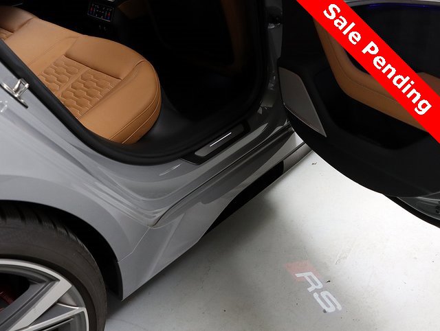 Used 2023 Audi RS 6 image 36