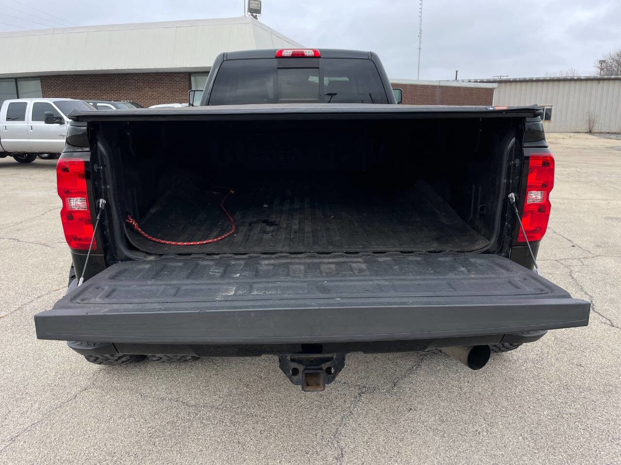 Used 2016 GMC Sierra 3500 Denali w/ Duramax Plus Package image 5