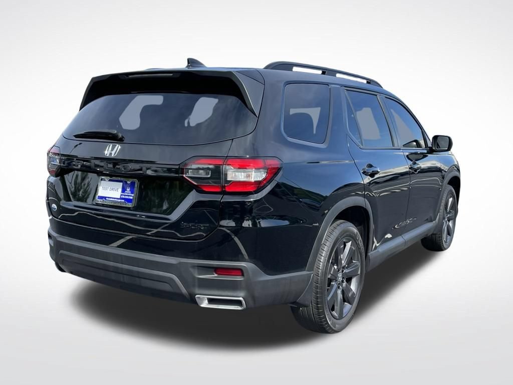 Certified 2025 Honda Pilot Sport image 40