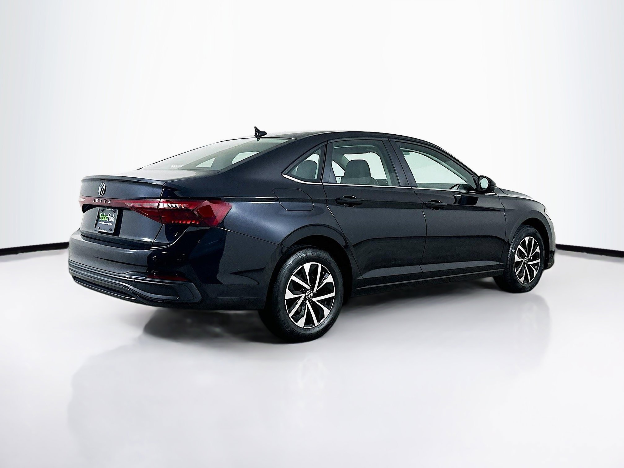 Used 2025 Volkswagen Jetta S FWD image 9