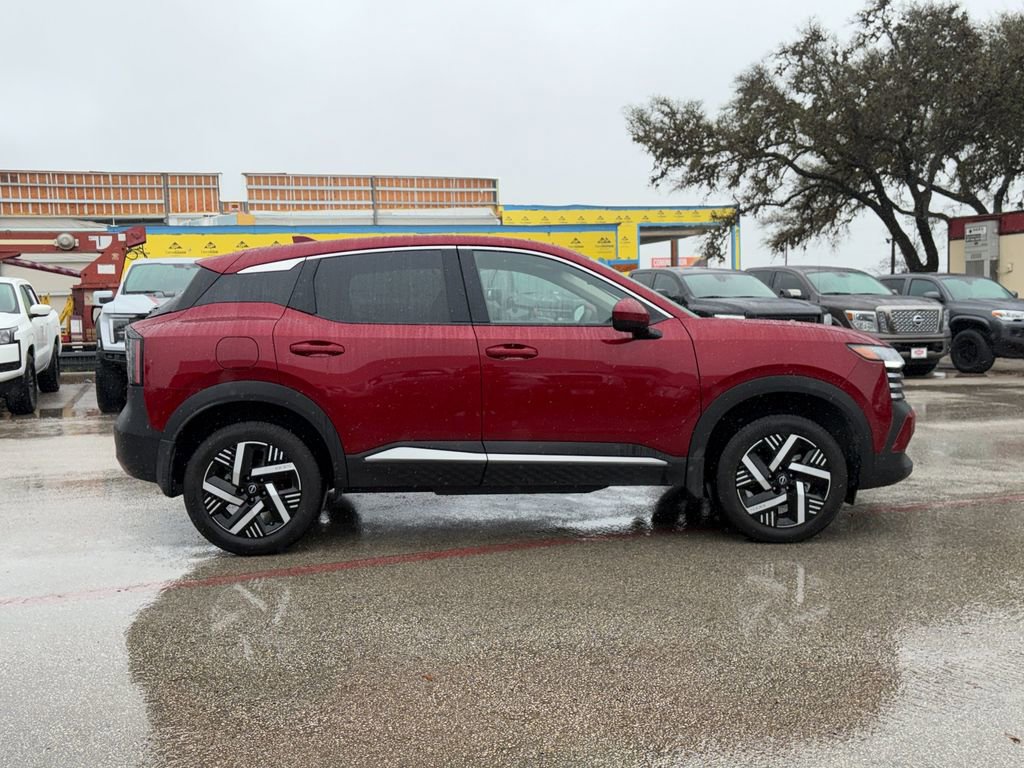 Used 2025 Nissan Kicks SV FWD image 4