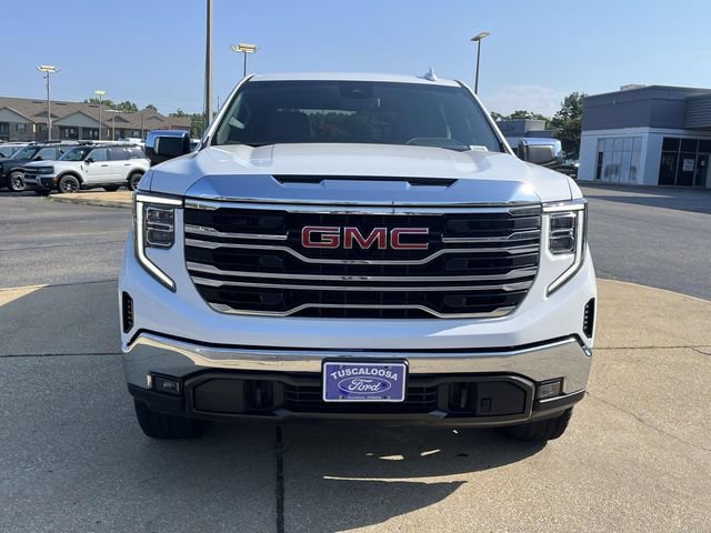 Used 2023 GMC Sierra 1500 SLT w/ SLT Premium Package AWD/4WD image 8