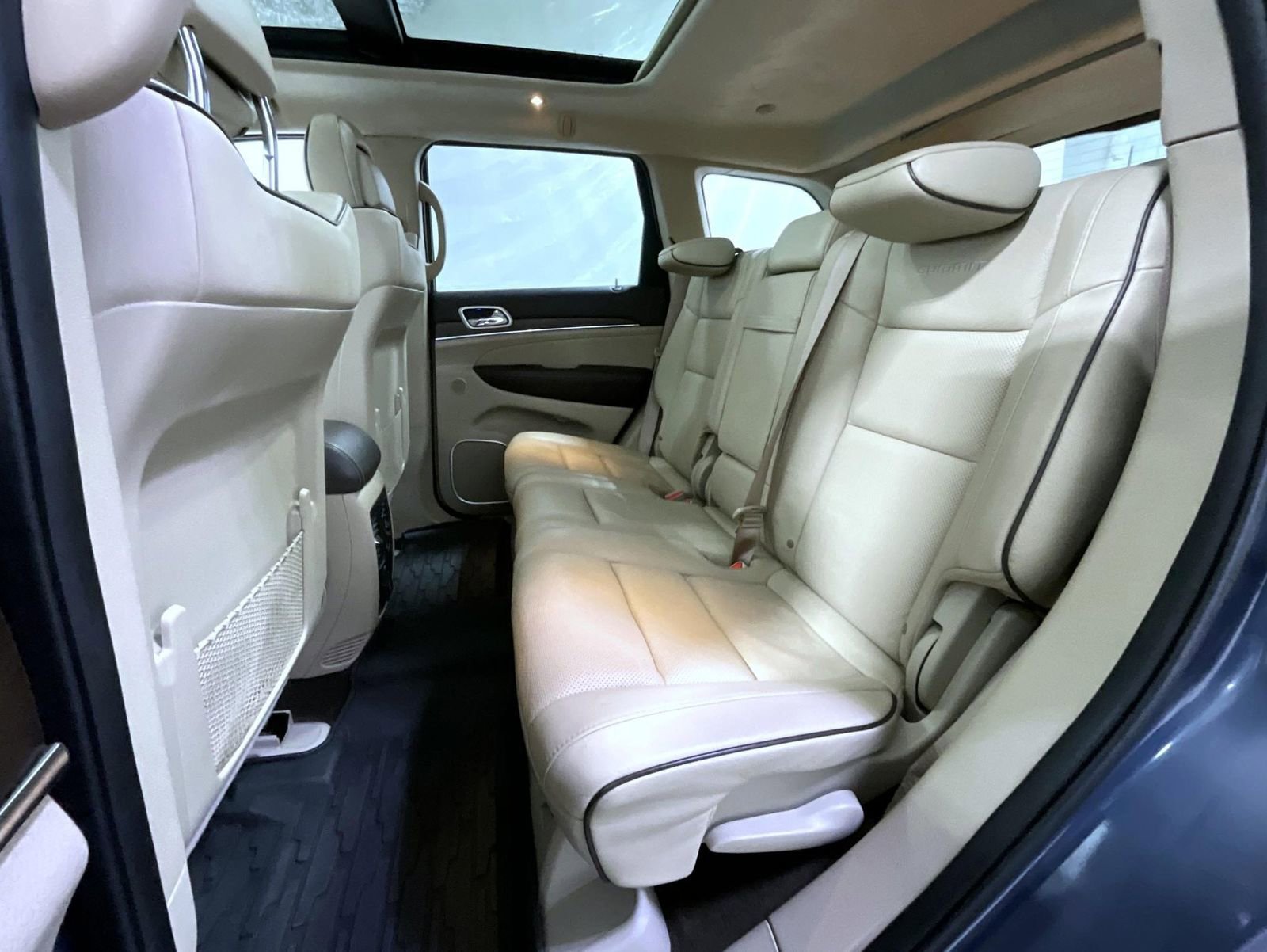 Used 2021 Jeep Grand Cherokee Summit image 19