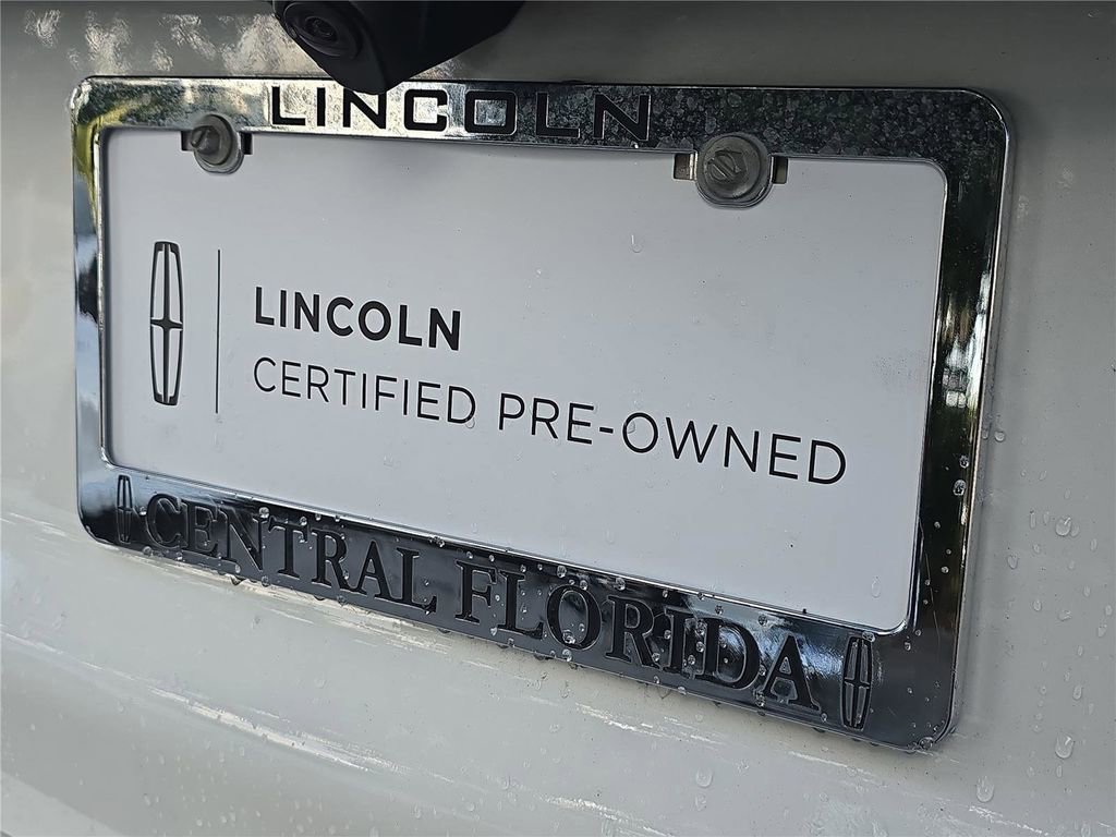 Certified 2022 Lincoln Corsair FWD w/ Equipment Group 101A image 8