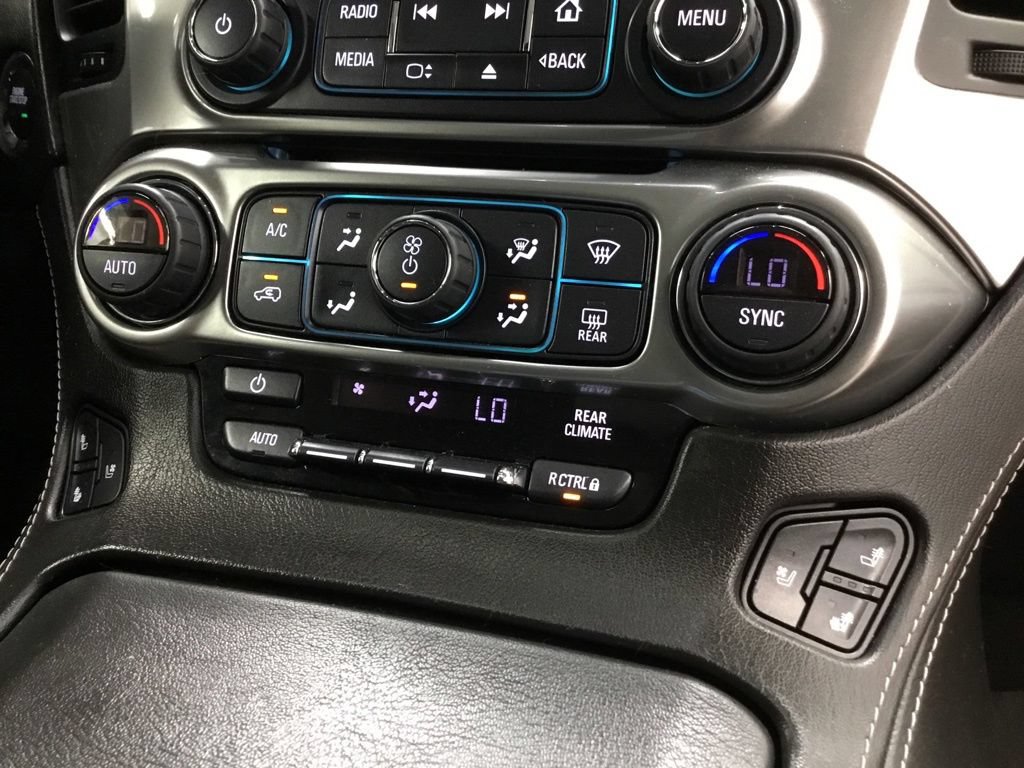 Used 2019 Chevrolet Tahoe Premier w/ Premier Plus Edition AWD/4WD image 29