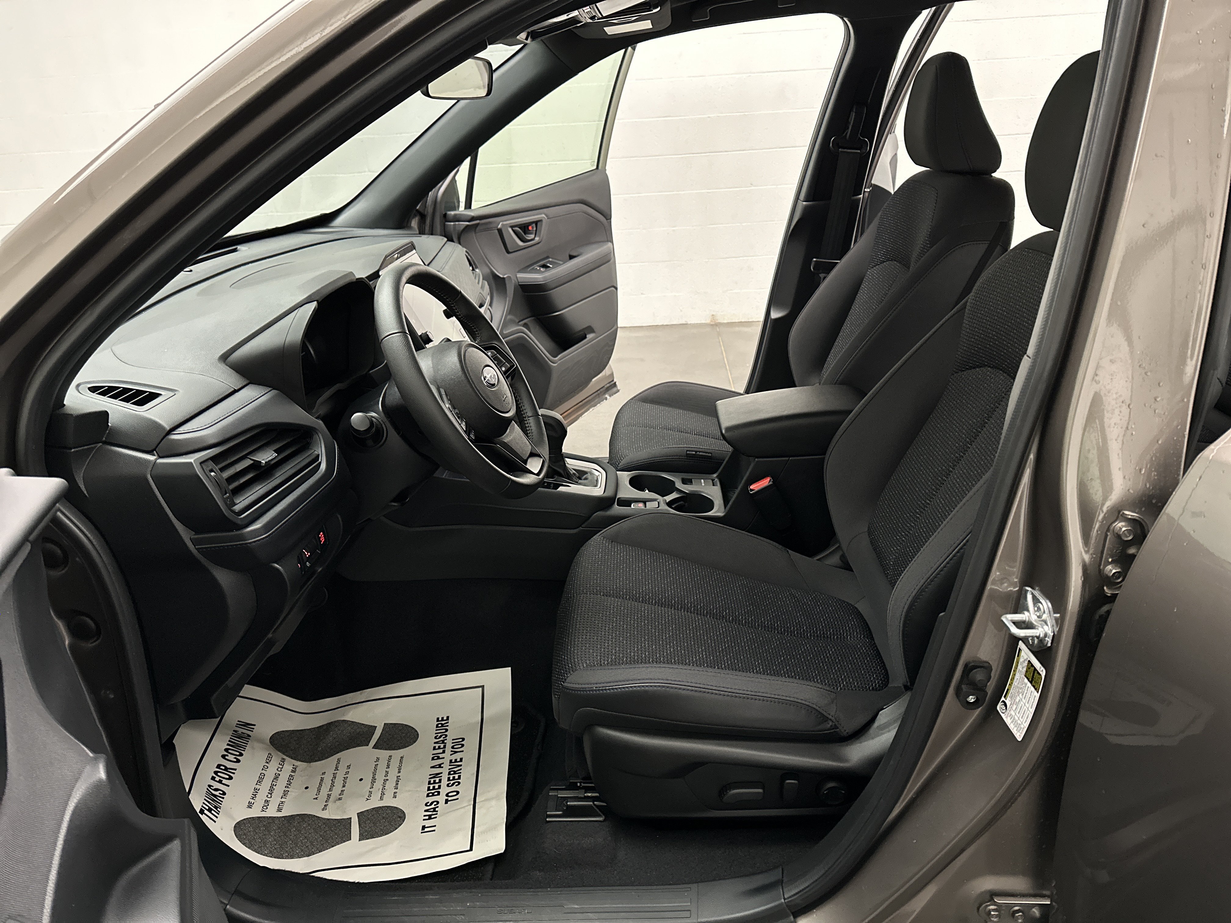 Used 2025 Subaru Forester Premium AWD/4WD image 14