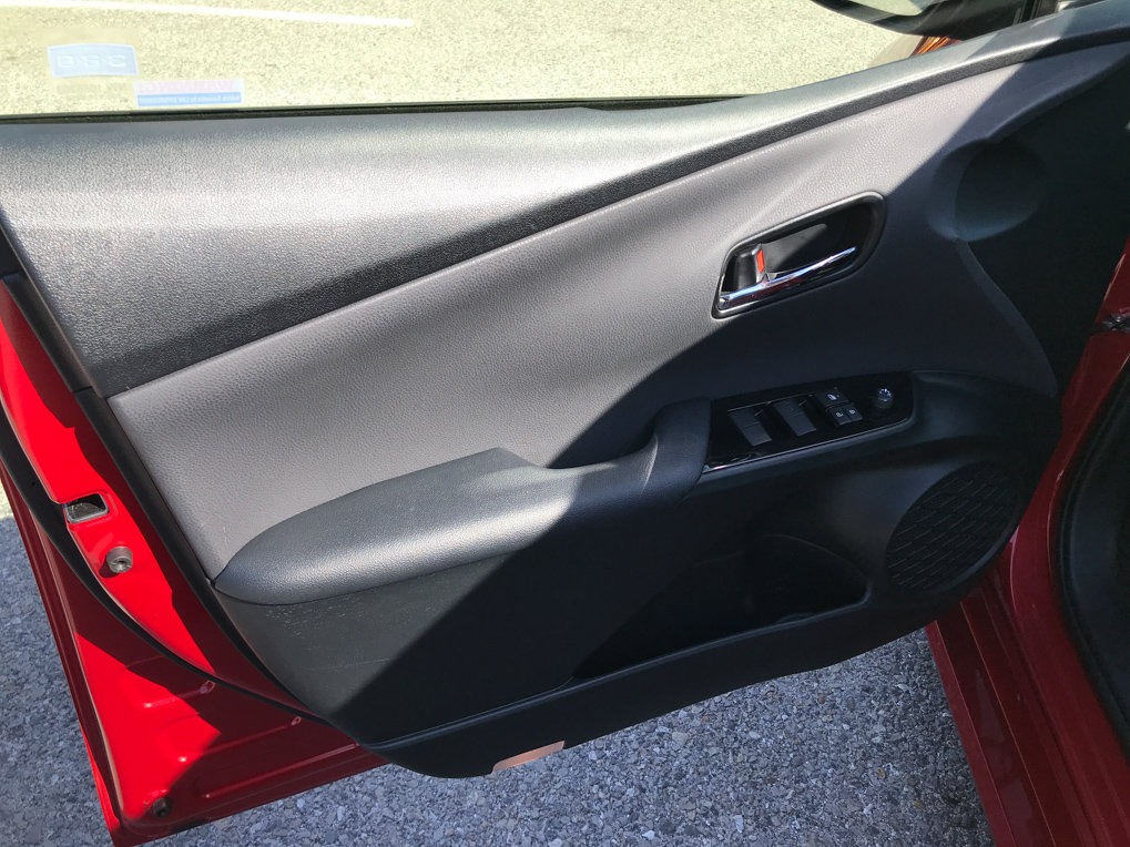 Used 2022 Toyota Prius LE AWD/4WD image 14