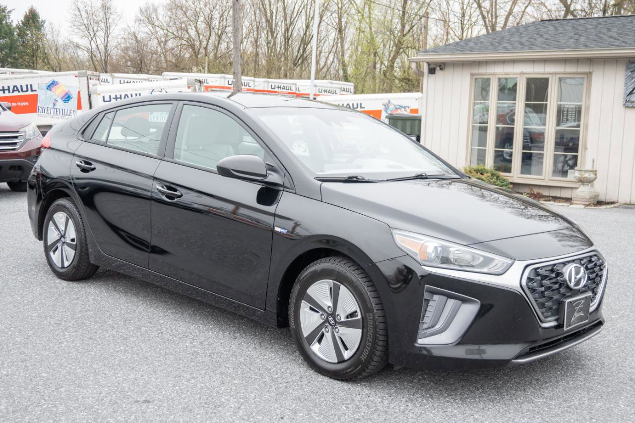 Used 2020 Hyundai Ioniq Blue FWD image 4