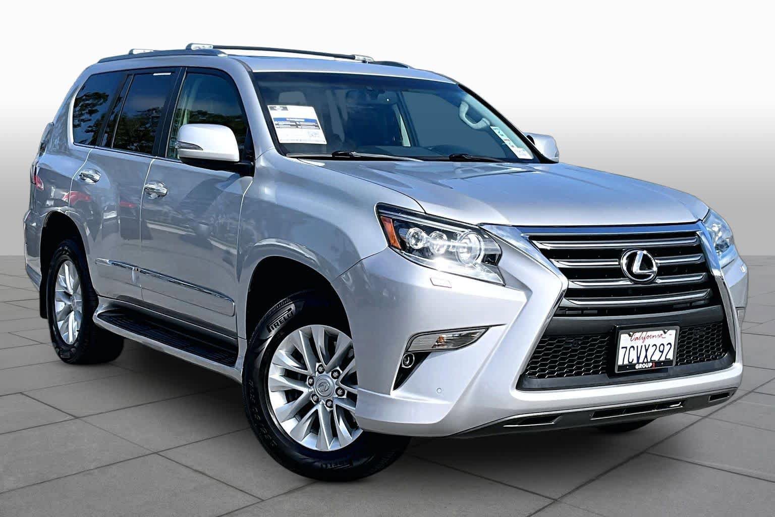 Used 2014 Lexus GX 460 w/ Premium Package AWD/4WD image 2