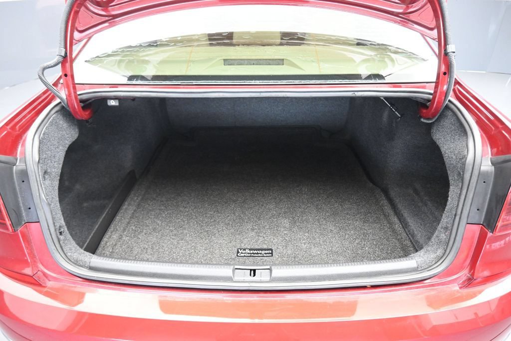 Used 2019 Volkswagen Passat 2.0T Wolfsburg w/ Wheels & Sunroof Package FWD image 44