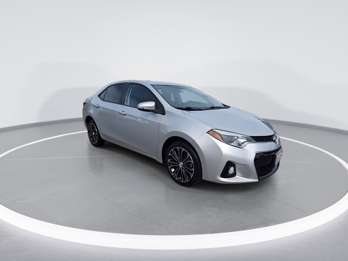 Used 2016 Toyota Corolla S image 2