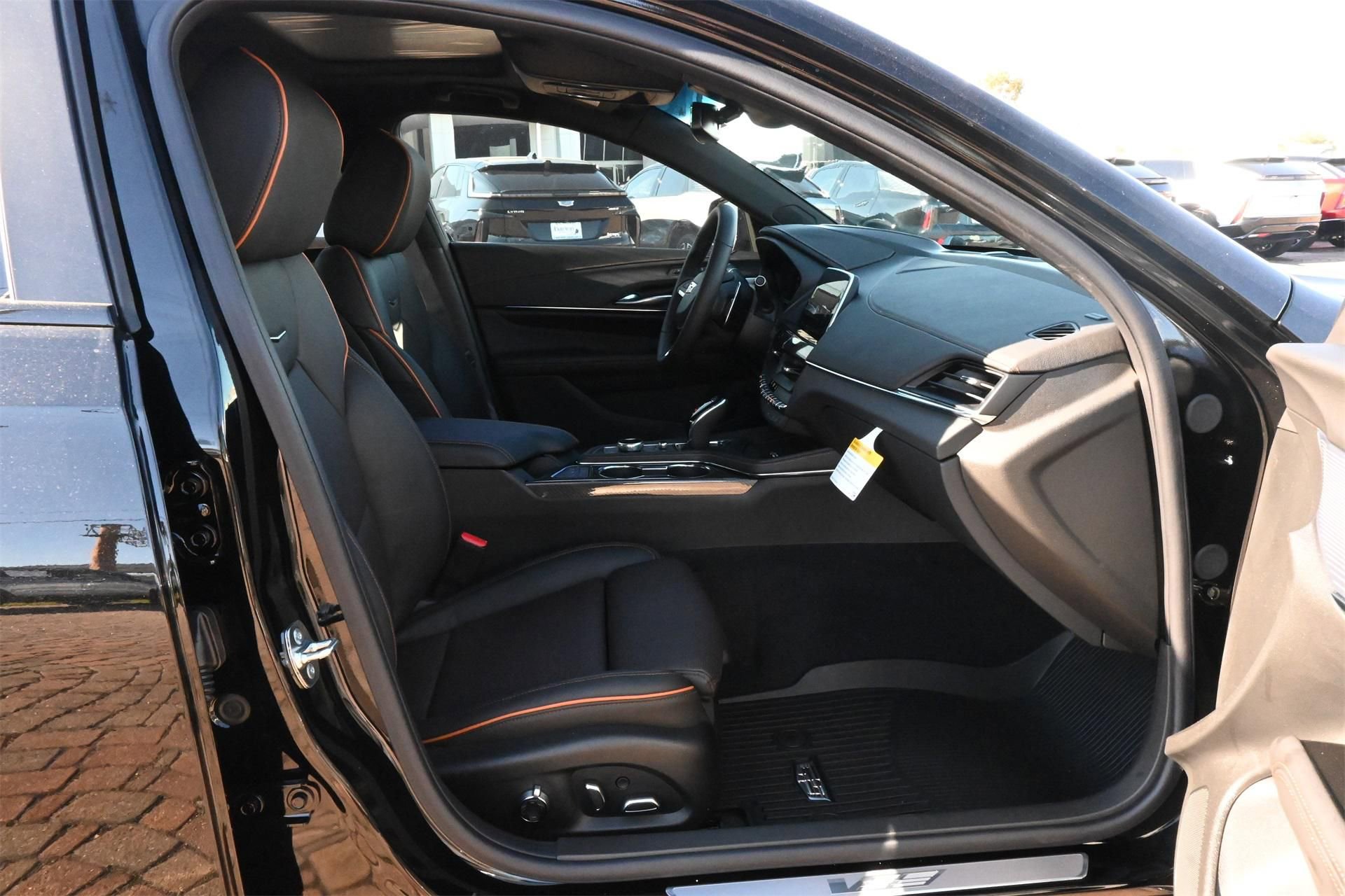 New 2026 Cadillac CT4 V image 27