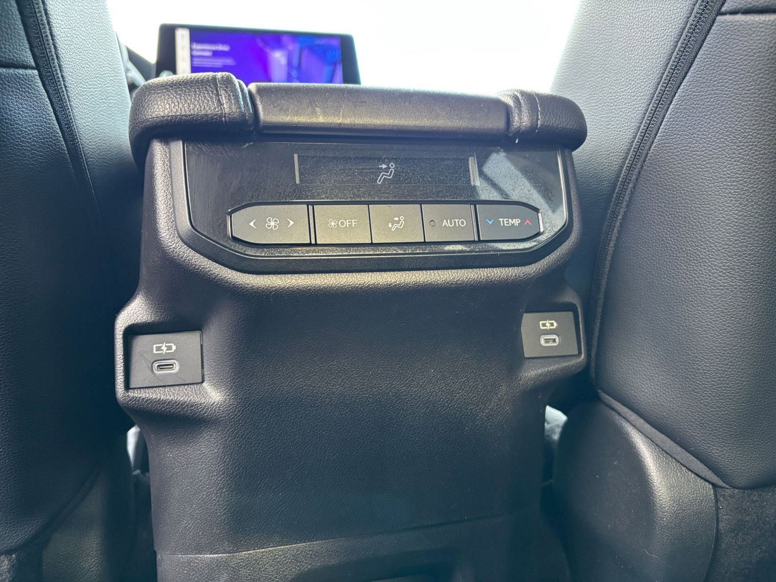 Used 2025 Toyota Grand Highlander FWD image 24