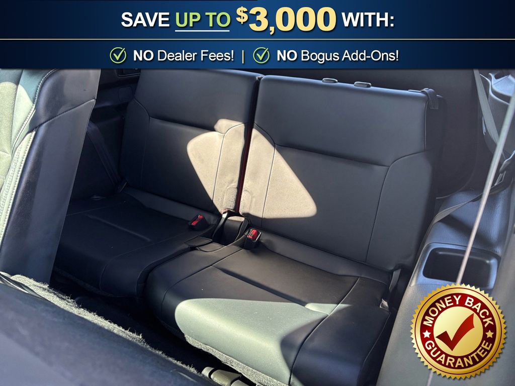 Used 2023 Mitsubishi Outlander SE Black Edition image 27