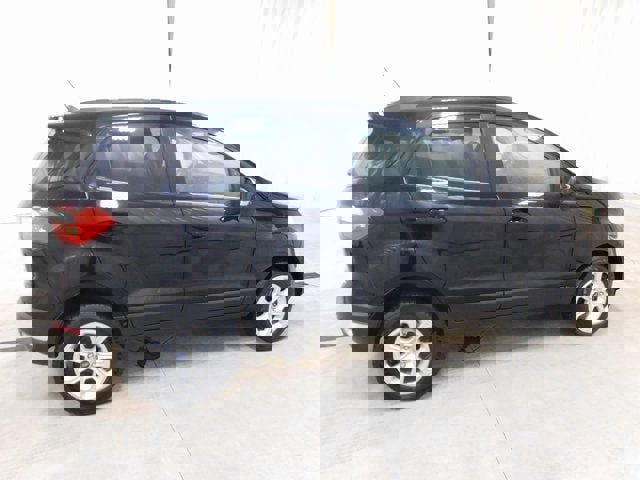 Used 2021 Ford EcoSport SE image 3