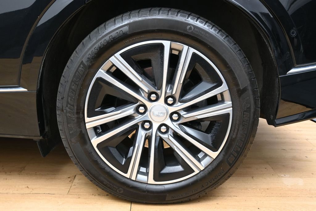 Used 2024 Cadillac Lyriq Luxury AWD/4WD image 12
