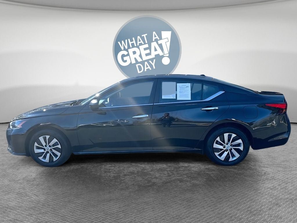 Used 2025 Nissan Altima 2.5 S FWD image 7