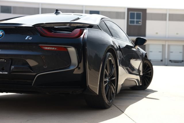 Used 2020 BMW i8 Coupe AWD/4WD image 50