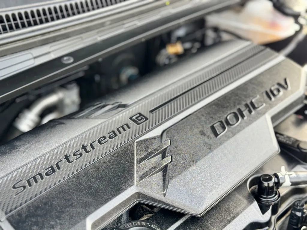 Used 2021 Hyundai Elantra SE image 26