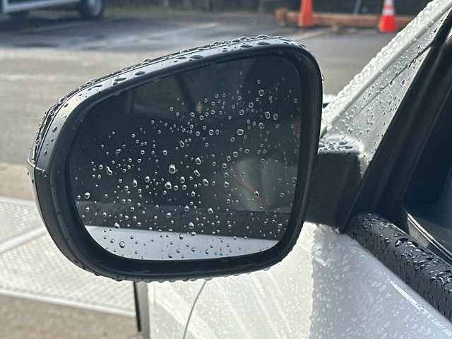 New 2026 Chevrolet Trax RS w/ Sunroof Package image 6