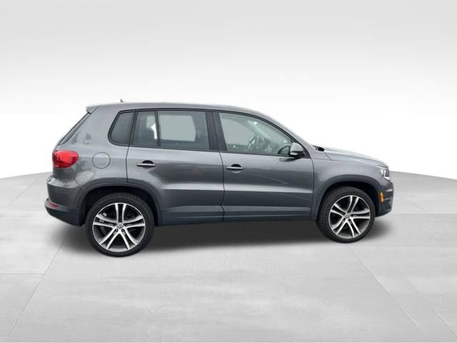 Used 2013 Volkswagen Tiguan S AWD/4WD image 8