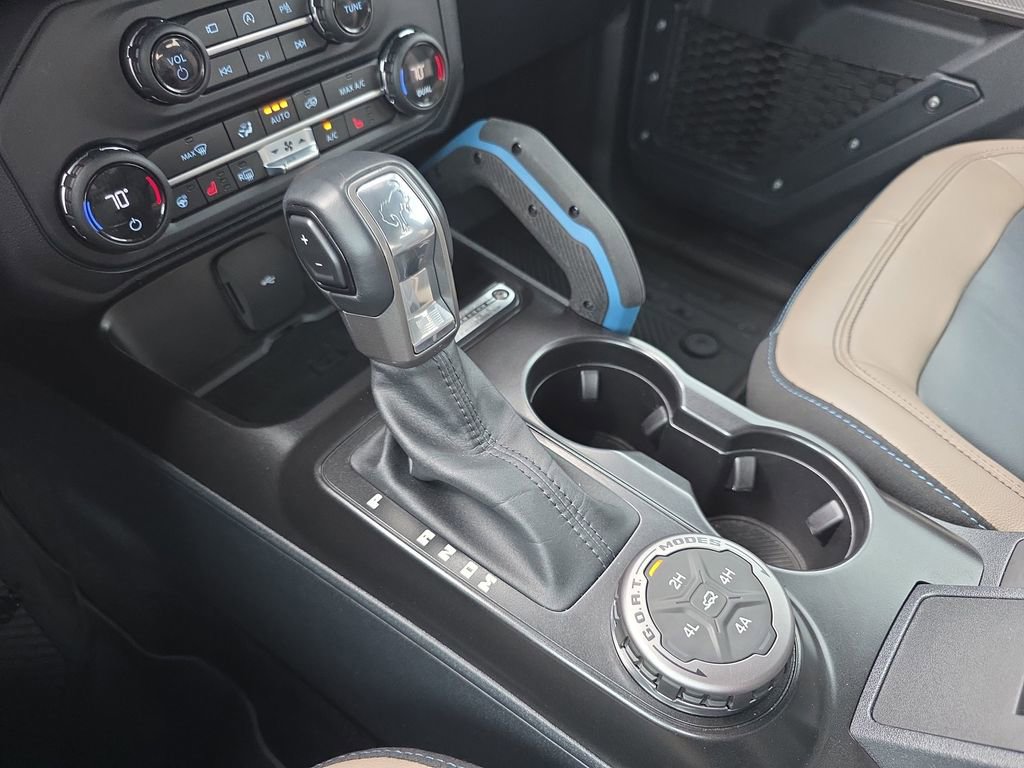 Used 2023 Ford Bronco Wildtrak image 24