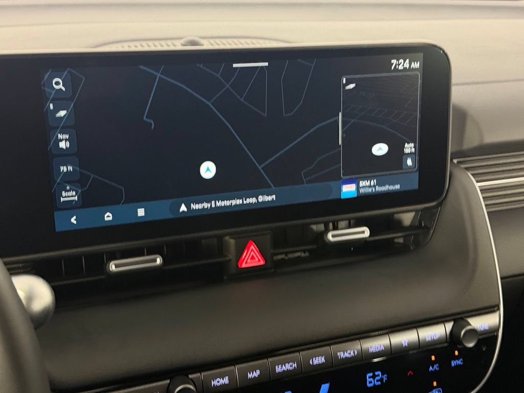Used 2025 Hyundai Ioniq 5 SE RWD image 16