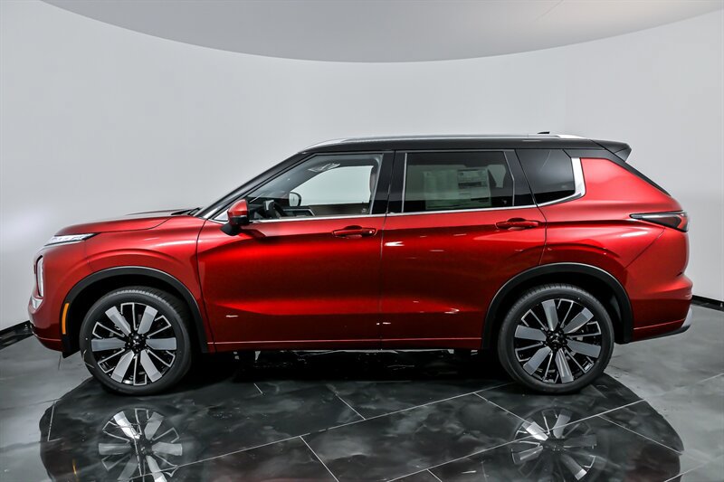 New 2025 Mitsubishi Outlander SE AWD/4WD image 6