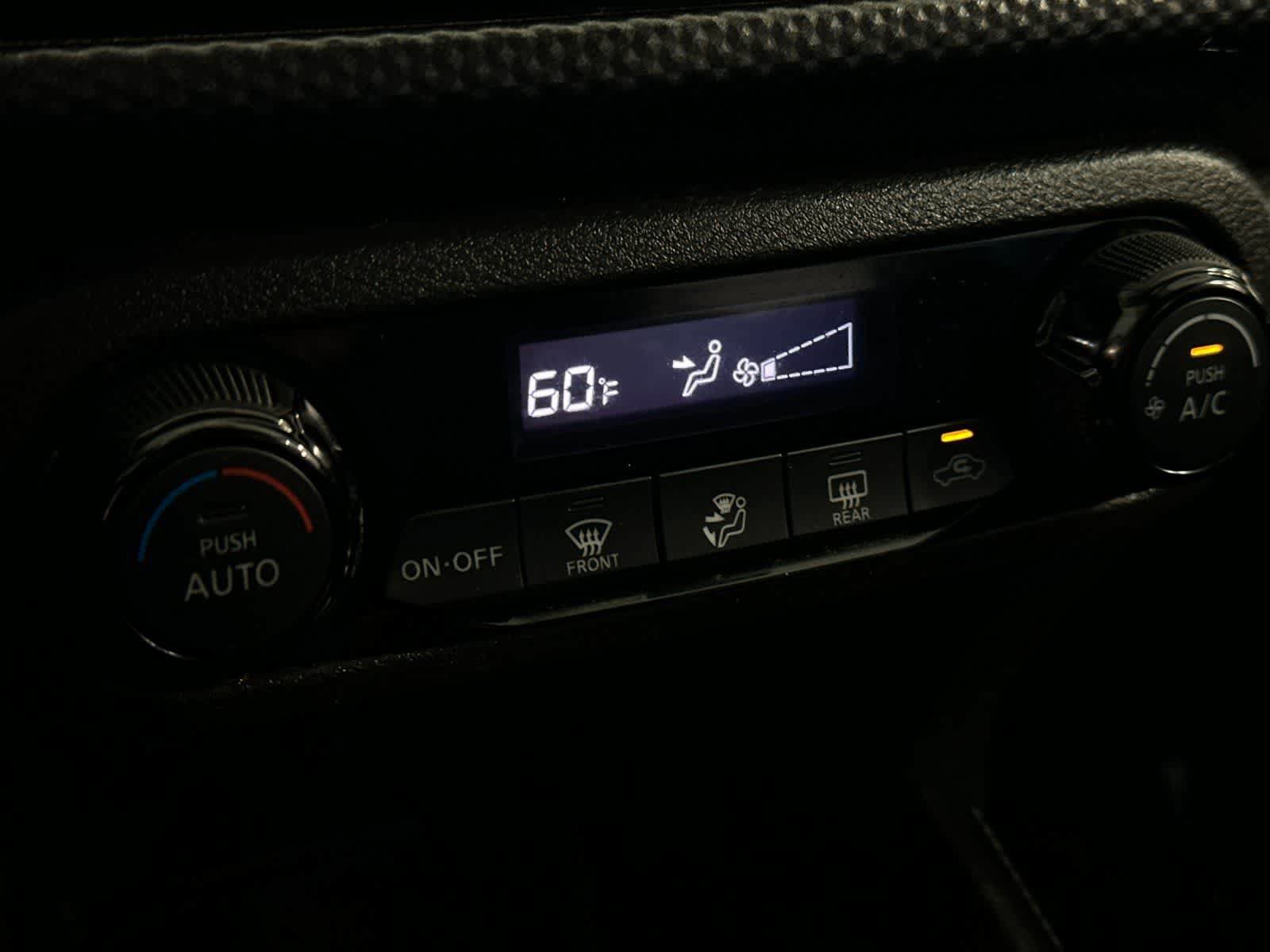 Used 2021 Nissan Kicks SV FWD image 21