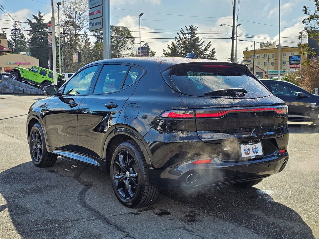 Used 2024 Dodge Hornet R/T Plus w/ Tech Pack Plus w/o Parking image 6