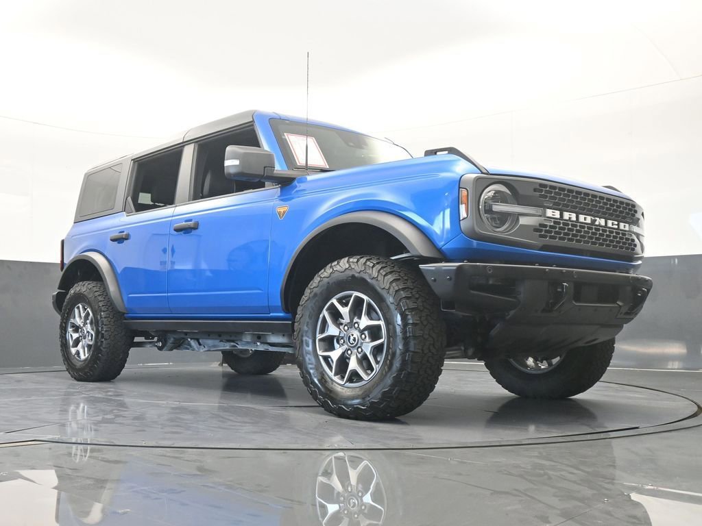 Used 2024 Ford Bronco Badlands image 62