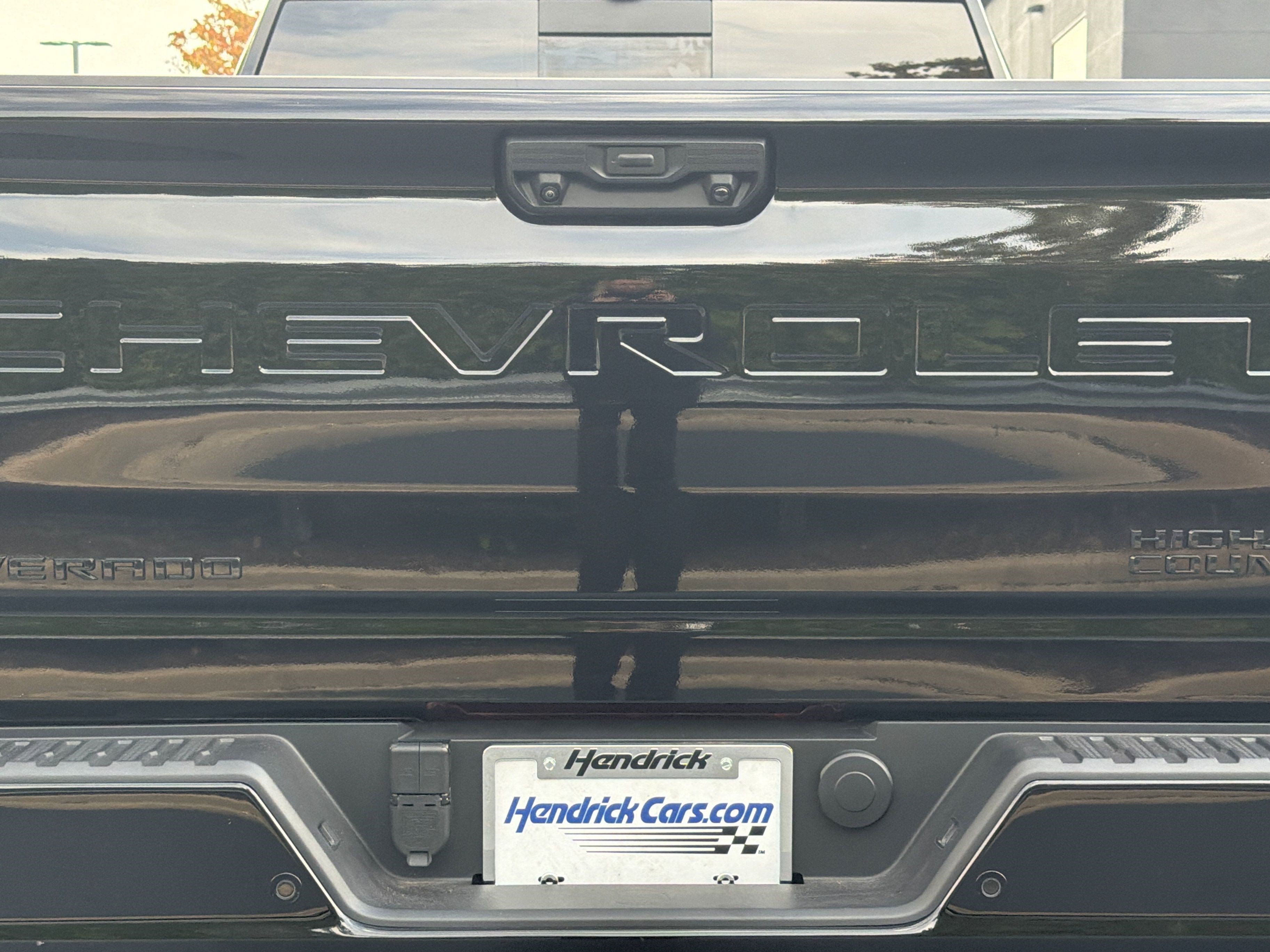 Used 2026 Chevrolet Silverado 3500 High Country w/ High Country Premium Package AWD/4WD image 25