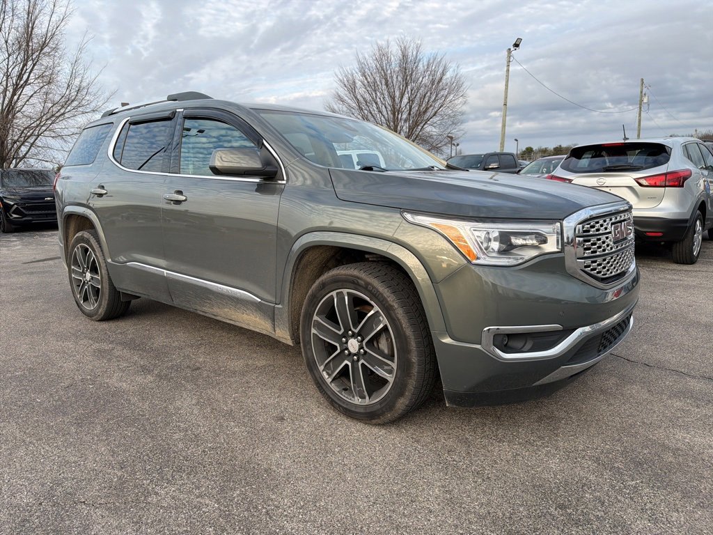 Used 2017 GMC Acadia Denali w/ Technology Package image 3