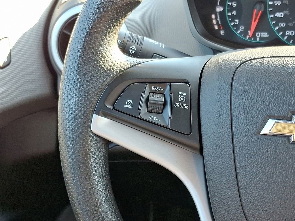 Used 2020 Chevrolet Sonic LT image 21