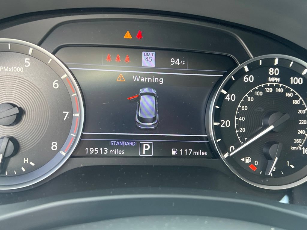 Used 2022 INFINITI QX50 Sensory FWD image 2