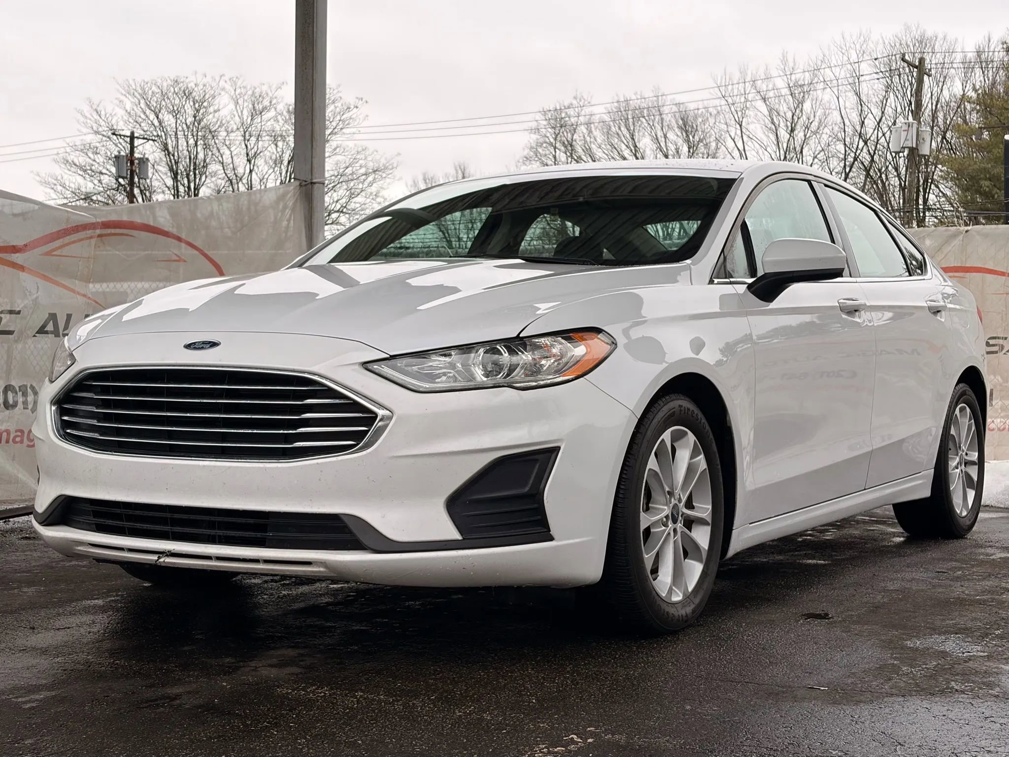 Used 2020 Ford Fusion SE image 47