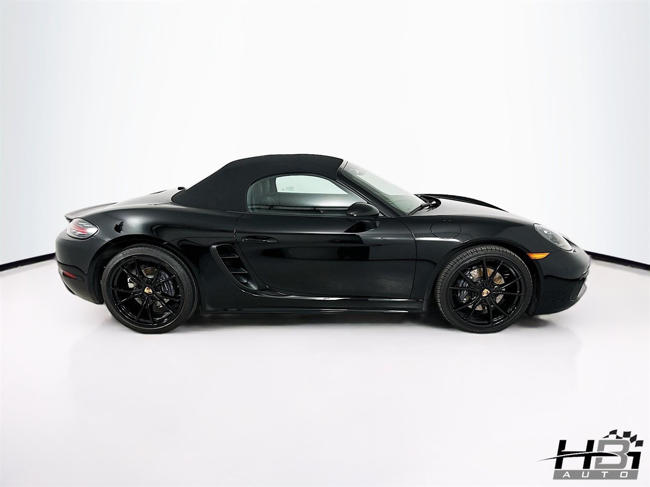 Used 2024 Porsche 718 Boxster w/ Premium Package RWD image 4