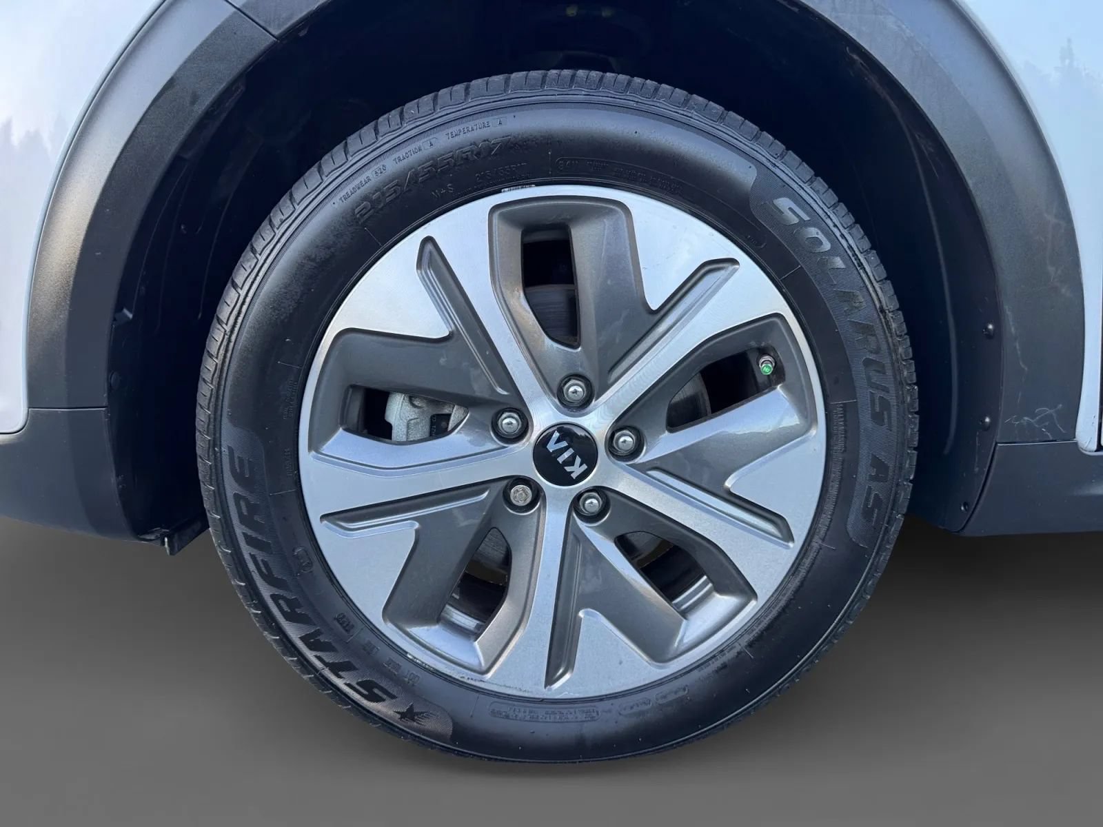 Used 2021 Kia Niro EX w/ Cold Weather Package FWD image 27